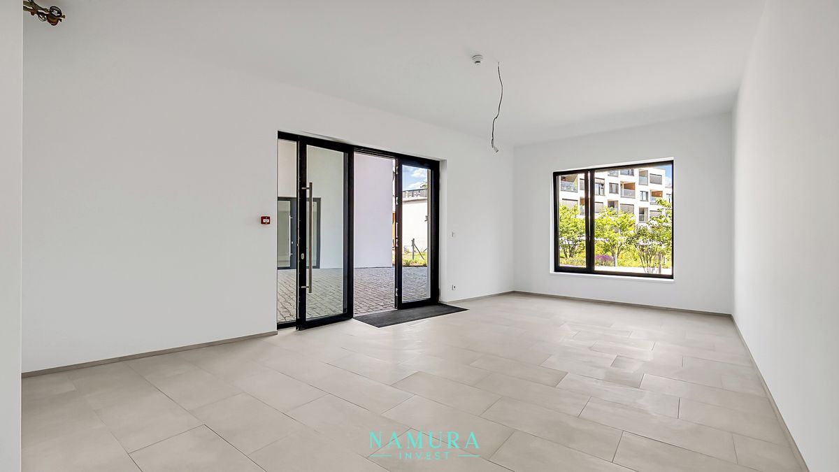 Prodej obchodního prostoru 60 m² – fotografie 2