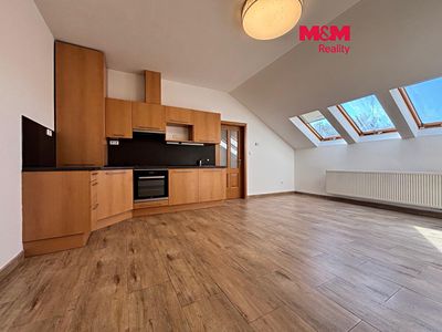 Pronájem bytu 3+kk 75 m²