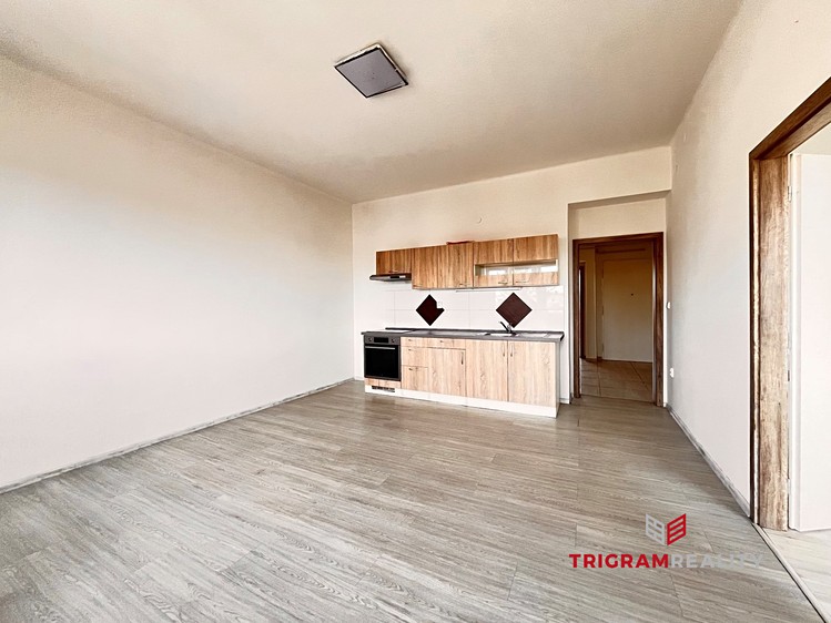 Pronájem bytu 3+kk, 77 m² (3 z 10)