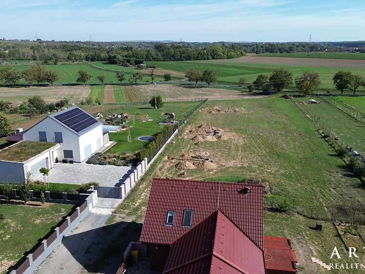 Prodej pozemku, 740 m² (7 z 9)