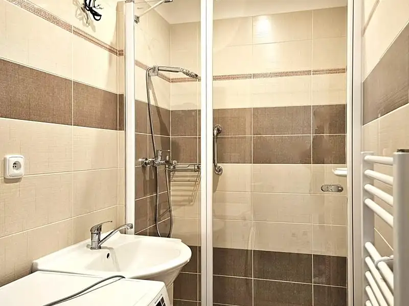 Prodej bytu 2+kk 44 m², Praha – náhled fotky 2