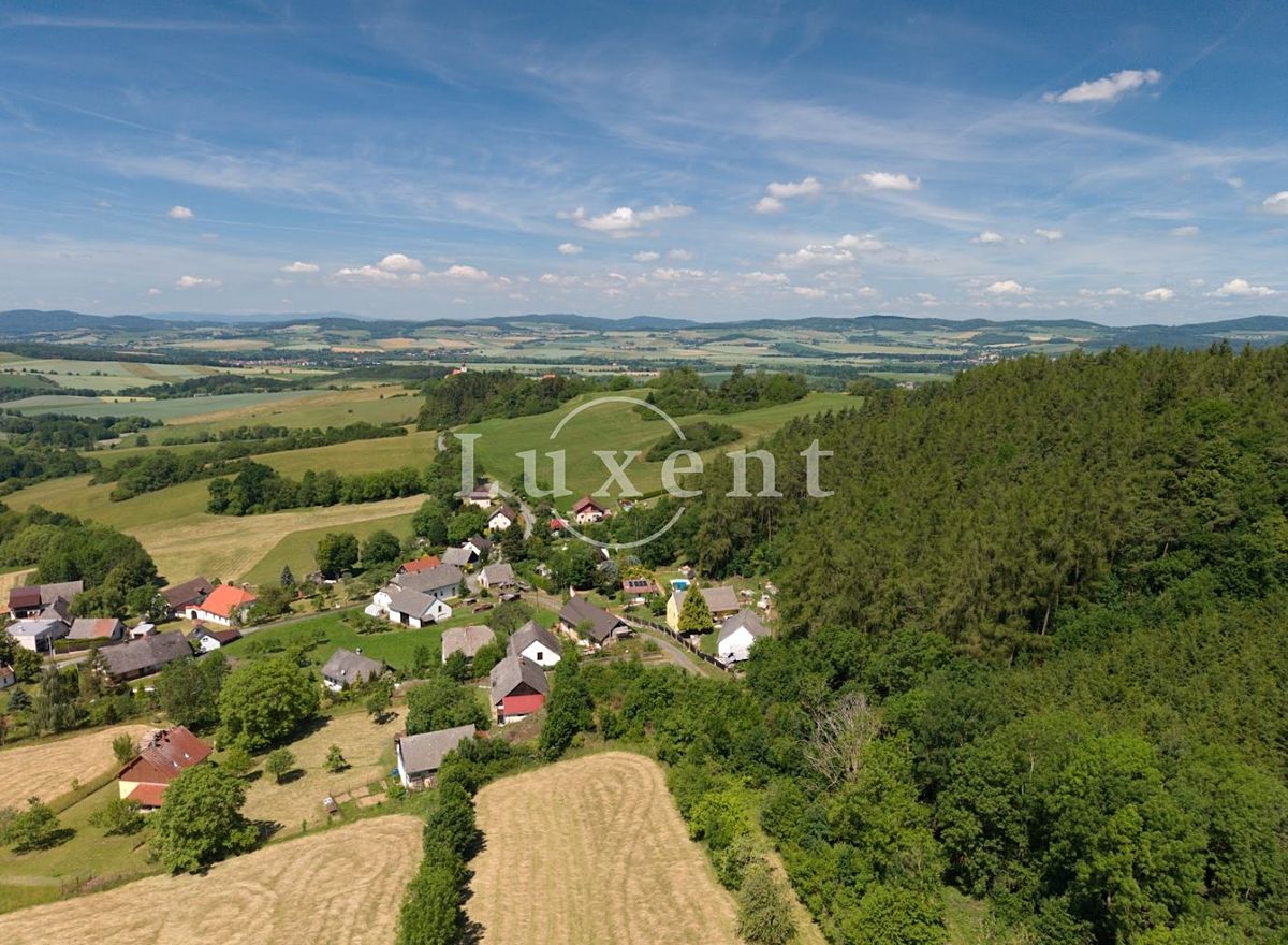 Prodej stavebního pozemku 7124 m² – fotografie 3