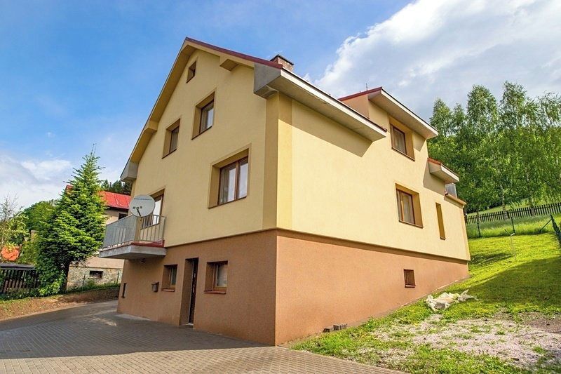 Prodej činžovního domu 284 m²