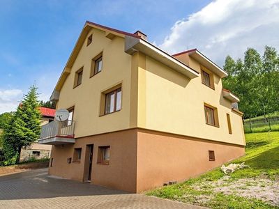 Prodej činžovního domu 284 m²
