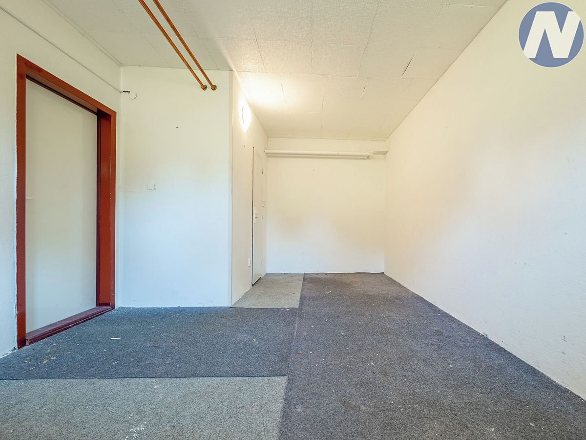 Pronájem komerční nemovitosti 21 m² – fotografie 3
