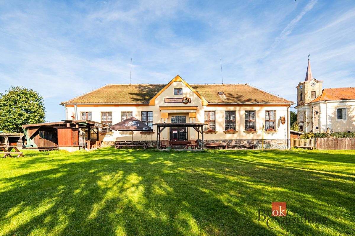 Prodej rodinného domu 257 m², pozemek 1087 m², Nový Dům – fotka 1 z 3