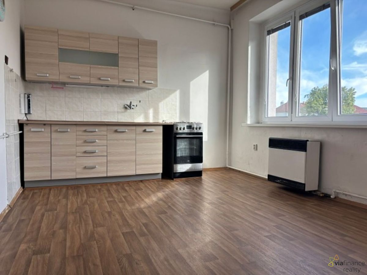 Pronájem bytu 2+kk 60 m², Pardubice – fotka 1 z 3
