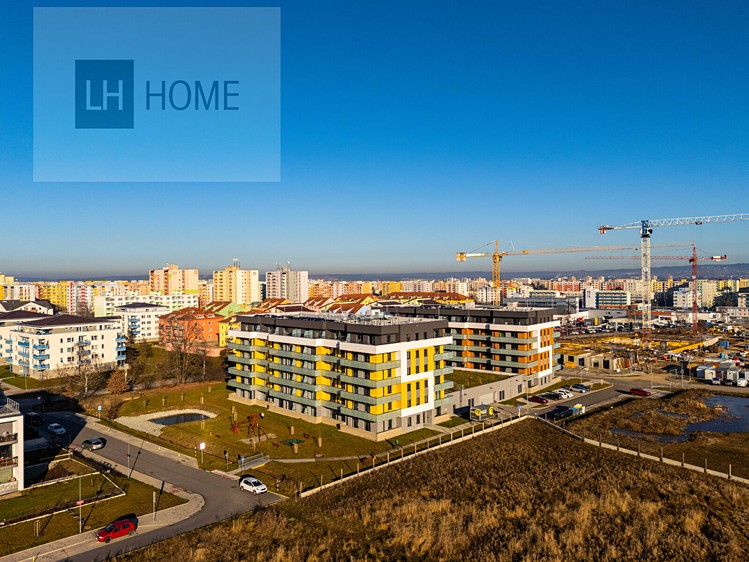 Квартира 3+kk на продаж, 73 м² (11 з 17)