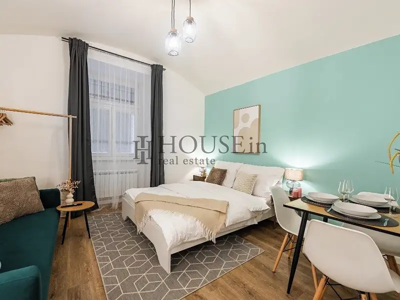 Prodej bytu 1+kk, 32 m², Praha 1, Praha