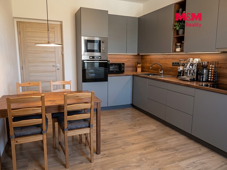 Pronájem bytu 3+1, 120 m² (12 z 12)