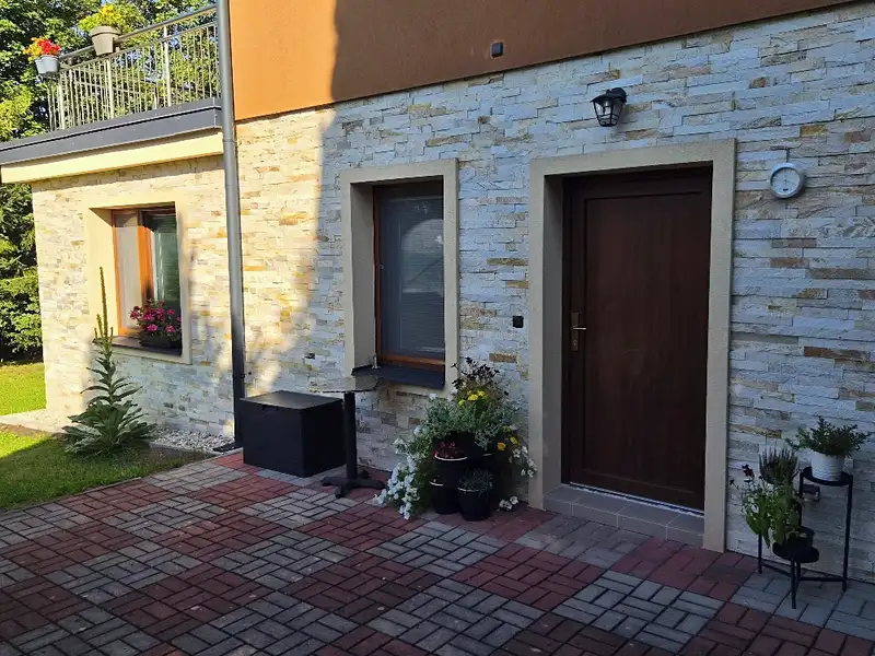 Pronájem bytu 2+1 62 m², Svoboda nad Úpou – náhled fotky 1
