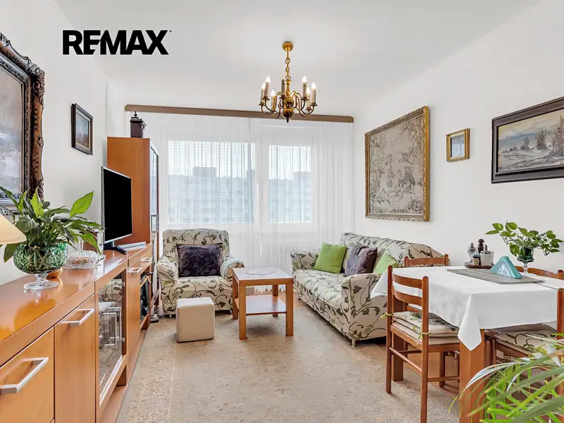 Prodej bytu 2+kk 43 m², Praha – náhled fotky 1