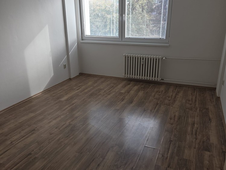Pronájem bytu 1+1, 32 m² (6 z 7)