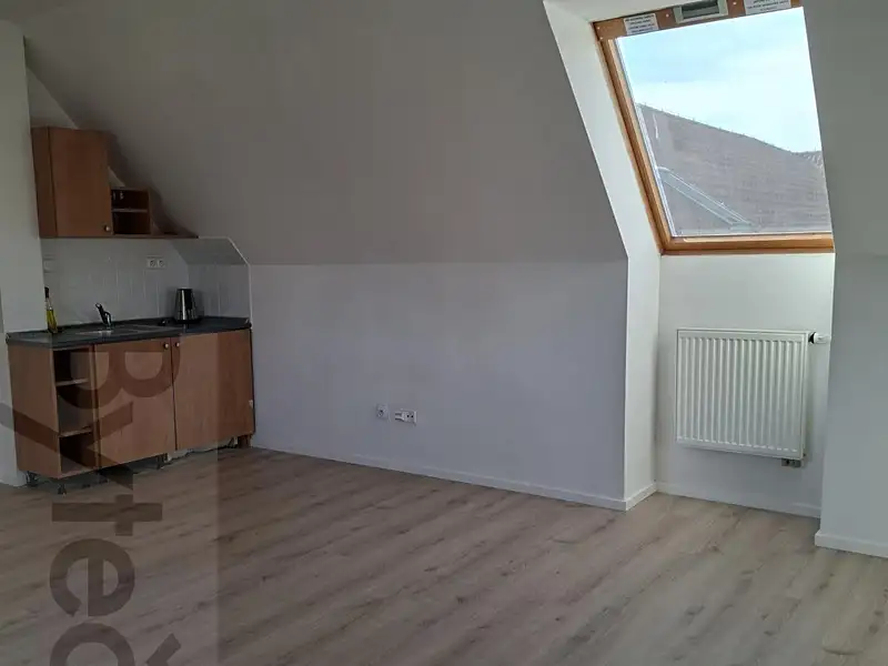 Pronájem komerčního prostoru, 24 m², Praha 5, Praha