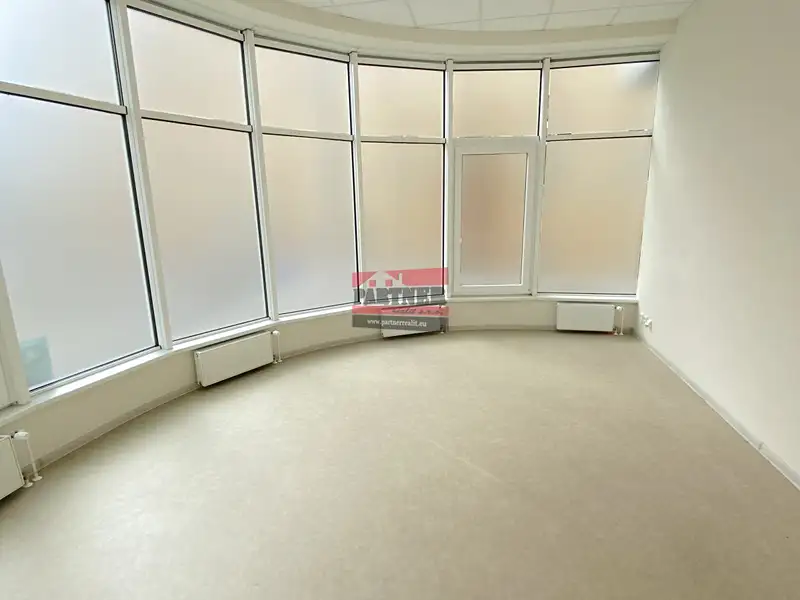 Pronájem ordinace 32 m², Tábor – náhled fotky 2