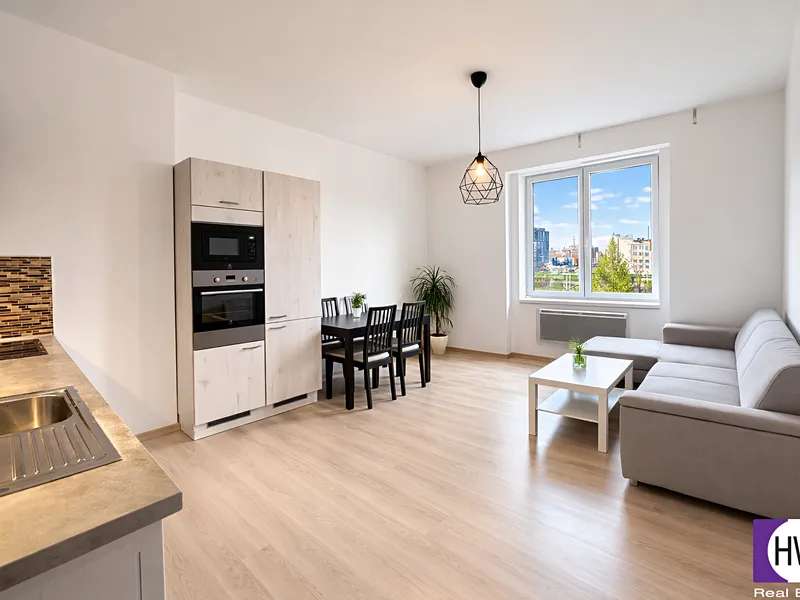 Prodej bytu 2+kk 67 m2, OV, Praha 7 - Holešovice, ul. V Závě