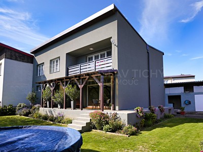 Prodej  rodinného domu 232 m², pozemek 628 m²