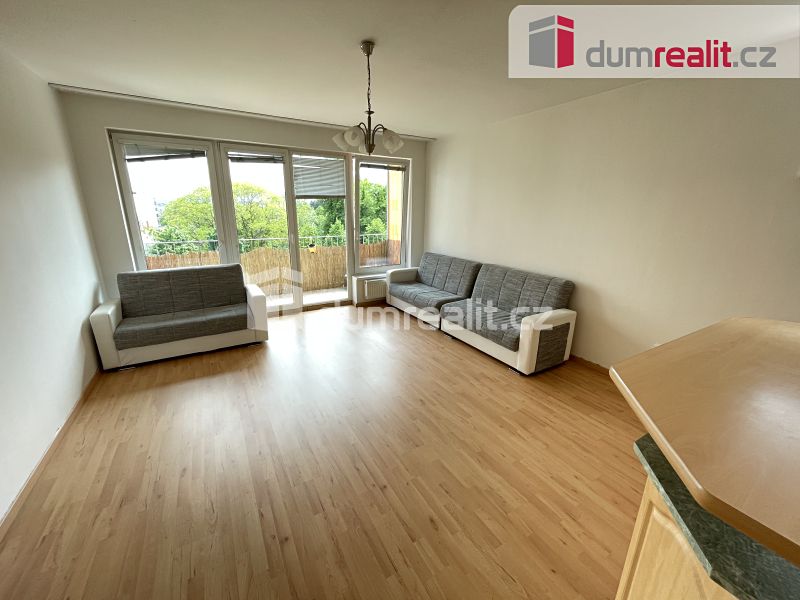 Pronájem bytu 2+kk 68 m² – fotografie 2