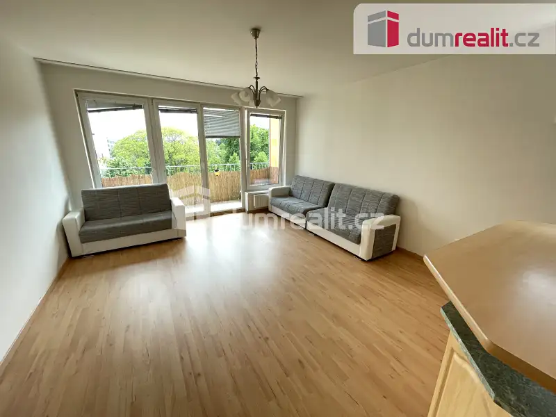 Pronájem bytu 2+kk 68 m², Praha – náhled fotky 2