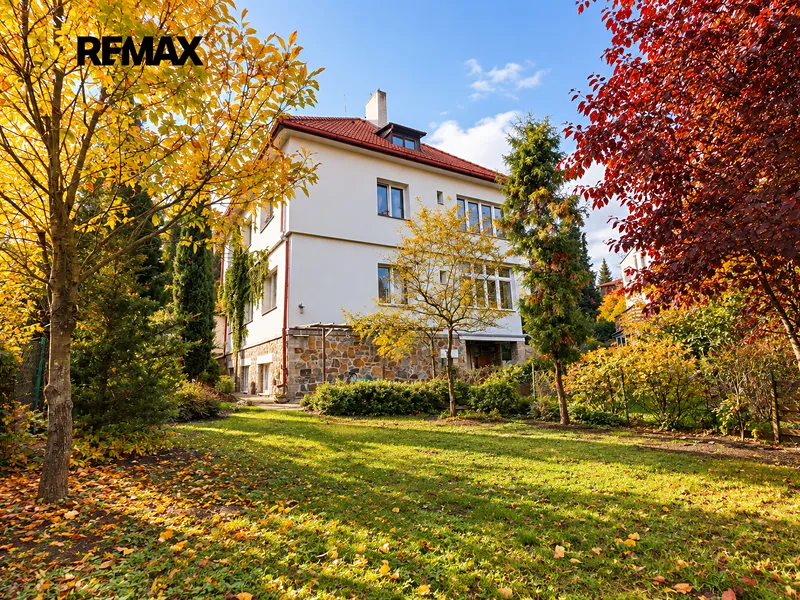 Prodej bytu 1+1 v osobním vlastnictví 38 m², Praha 4 - Podolí