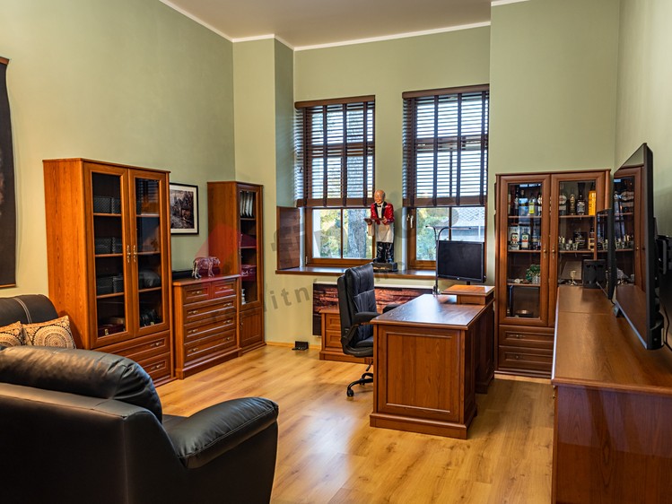 Prodej bytu 3+kk, 135 m² (8 z 24)
