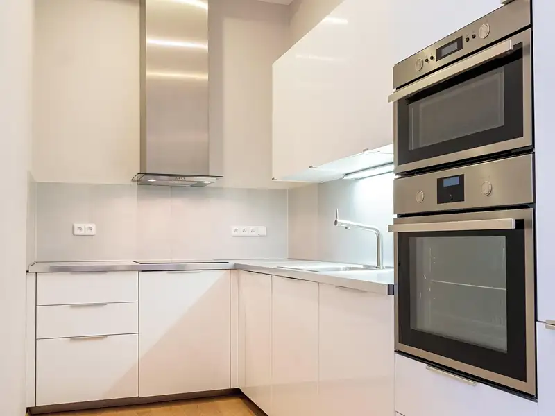 Pronájem bytu 3+kk 77 m², Praha – náhled fotky 3