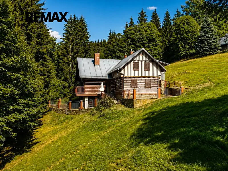 Prodej rodinného domu 220 m², pozemek 4206 m², Pec pod Sněžkou – náhled fotky 1