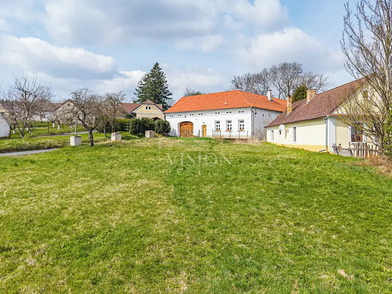 Prodej stavebního pozemku 1200 m², Bečice – náhled fotky 2