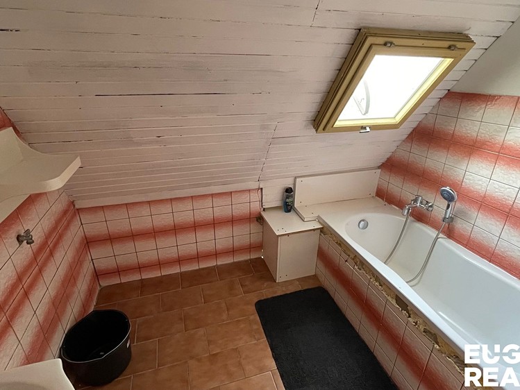 Prodej komerčního prostoru, 1 500 m² (39 z 68)