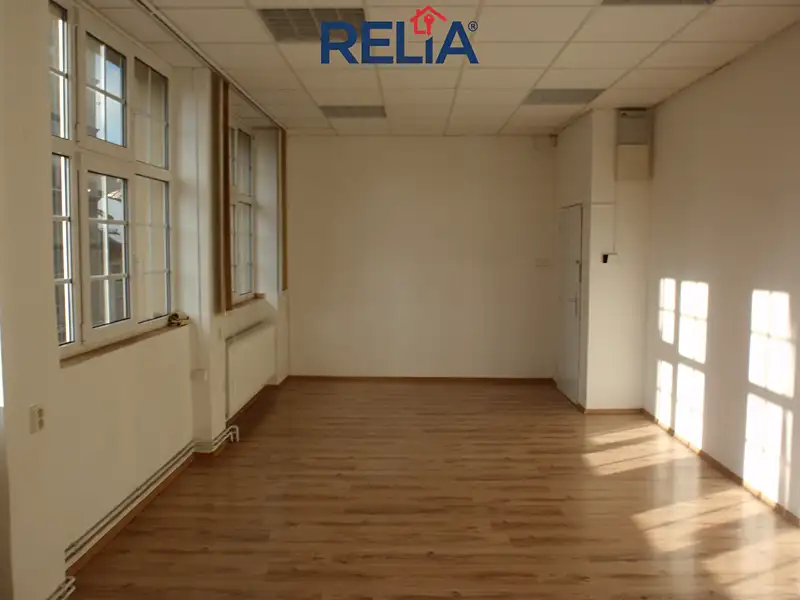 Pronájem kanceláře 30 m², Liberec – náhled fotky 2