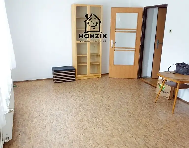 Pronájem bytu 2+kk 43 m², Praha – náhled fotky 3