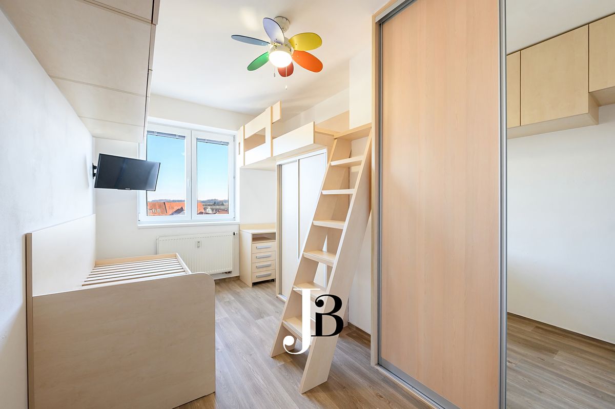 Prodej bytu 2+1 49 m², Praha – fotka 1 z 3