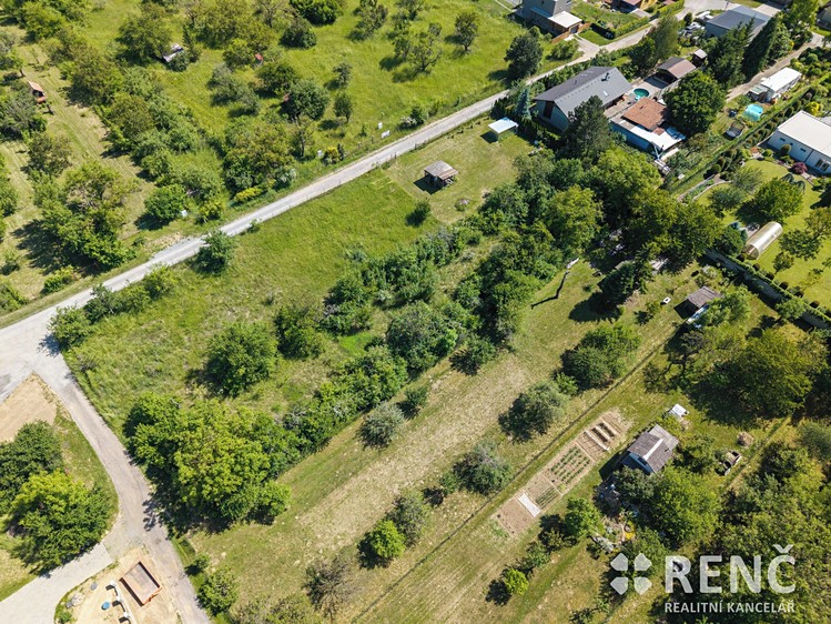 Prodej pozemku, 1 727 m² (9 z 14)