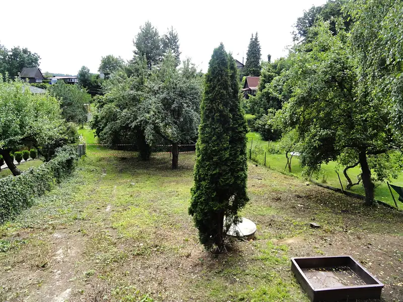 Prodej stavebního pozemku 898 m², Krhanice – náhled fotky 1