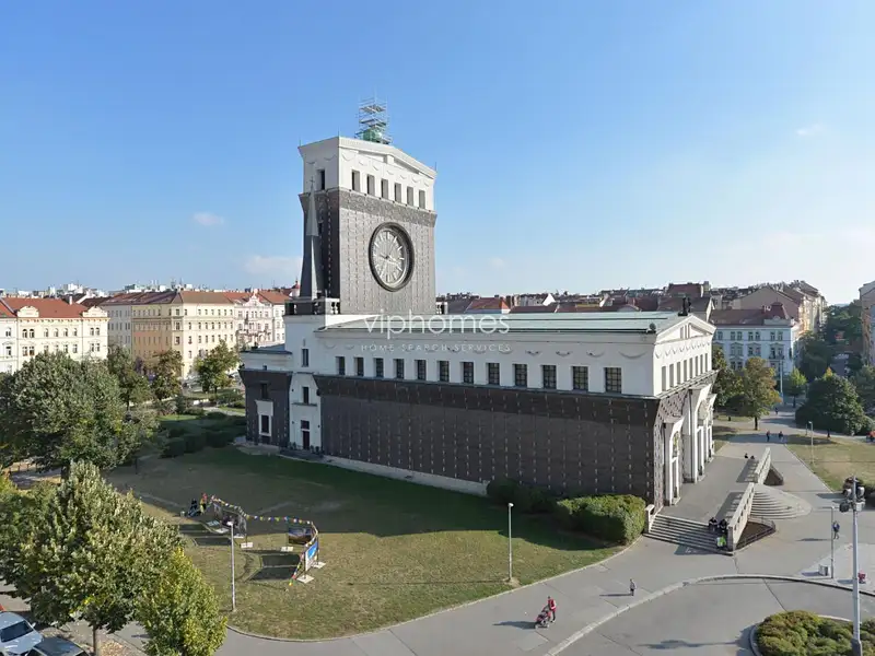 Pronájem bytu 3+kk 137 m², Praha – náhled fotky 2