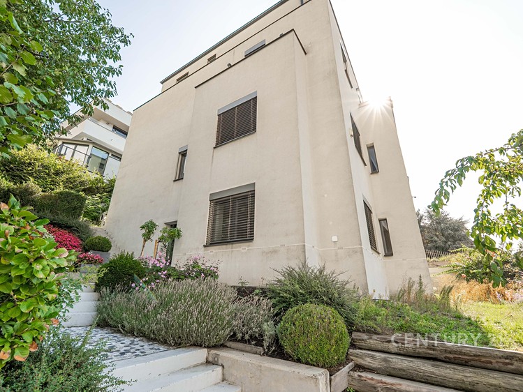Pronájem komerčního prostoru, 115 m² (4 z 34)