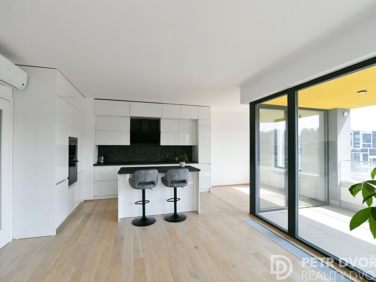 Wohnung 2+kk zur Miete, 58 m² (1 von 28)