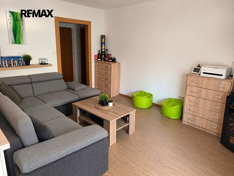 Pronájem bytu 2+kk, 50 m² (3 z 10)