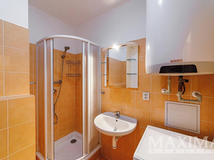 Квартира 2+kk в оренду, 38 м² (9 з 26)