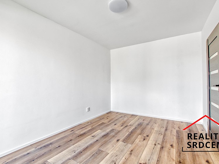 Pronájem bytu 2+kk, 62 m² (11 z 24)