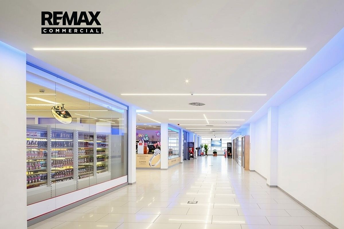 Pronájem obchodního prostoru 151 m², Praha – fotka 1 z 3