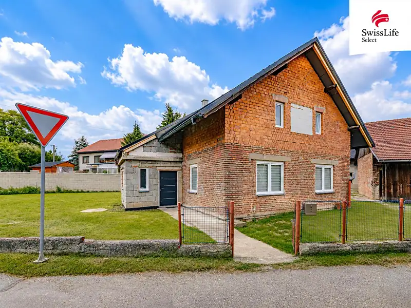 Prodej rodinného domu 80 m², pozemek 713 m², Lično – náhled fotky 1