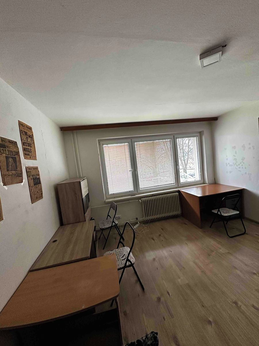 Pronájem bytu pokoje 80 m², Zlín – fotka 1 z 3