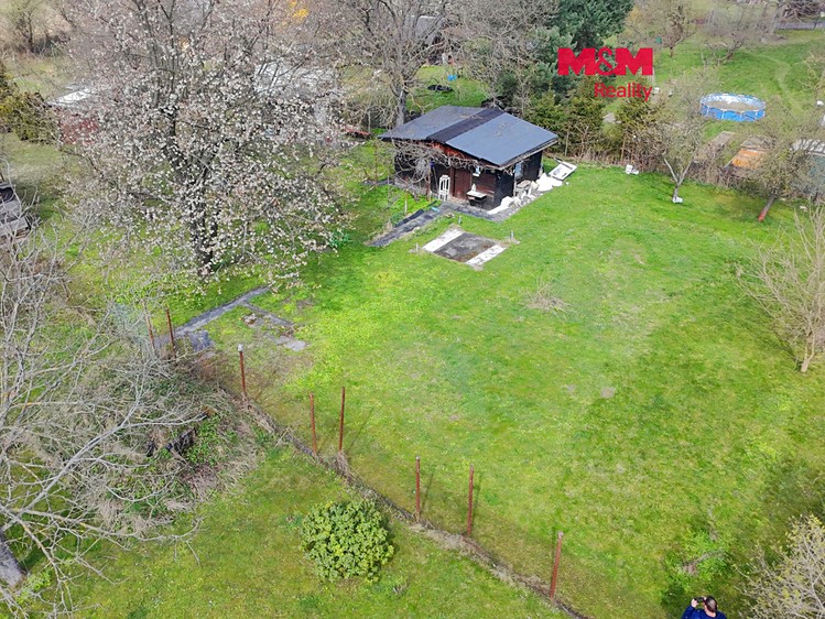 Grundstück zum Kauf, 899 m² (1 von 16)