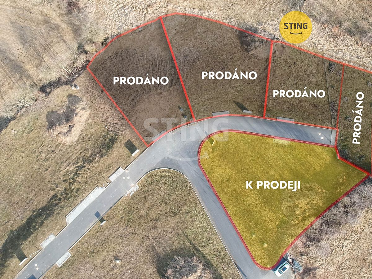 Prodej stavebního pozemku 1019 m², Puklice – fotka 1 z 3