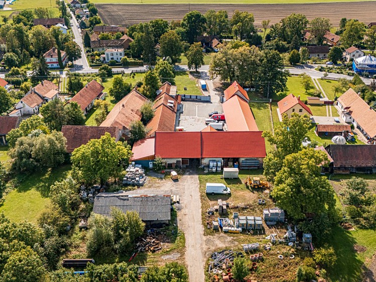 Комерційне приміщення в оренду, 3 580 м² (27 з 33)