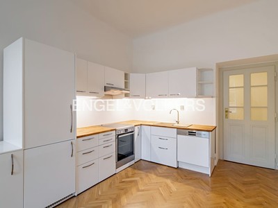 Квартира 4+1 в оренду, 130 м² (2 з 9)
