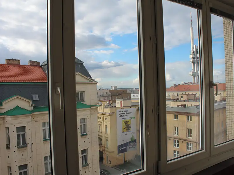 Prodej bytu 2+1 65 m², Praha – náhled fotky 3