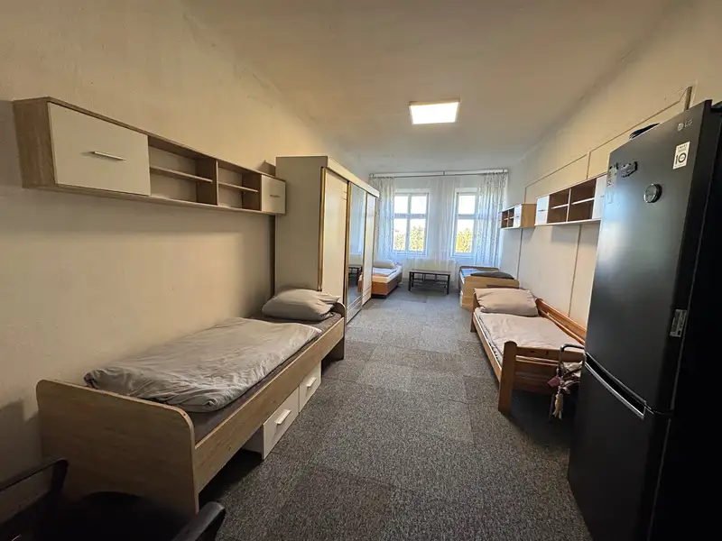 Pronájem bytu 4+1 23 m², Hranice – náhled fotky 1