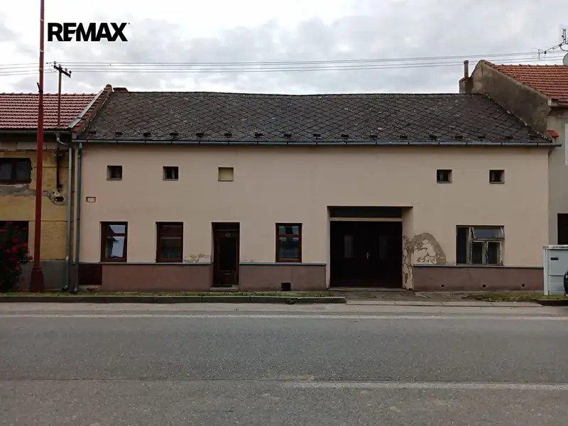 Prodej rodinného domu 175 m², pozemek 340 m², Drysice – náhled fotky 1